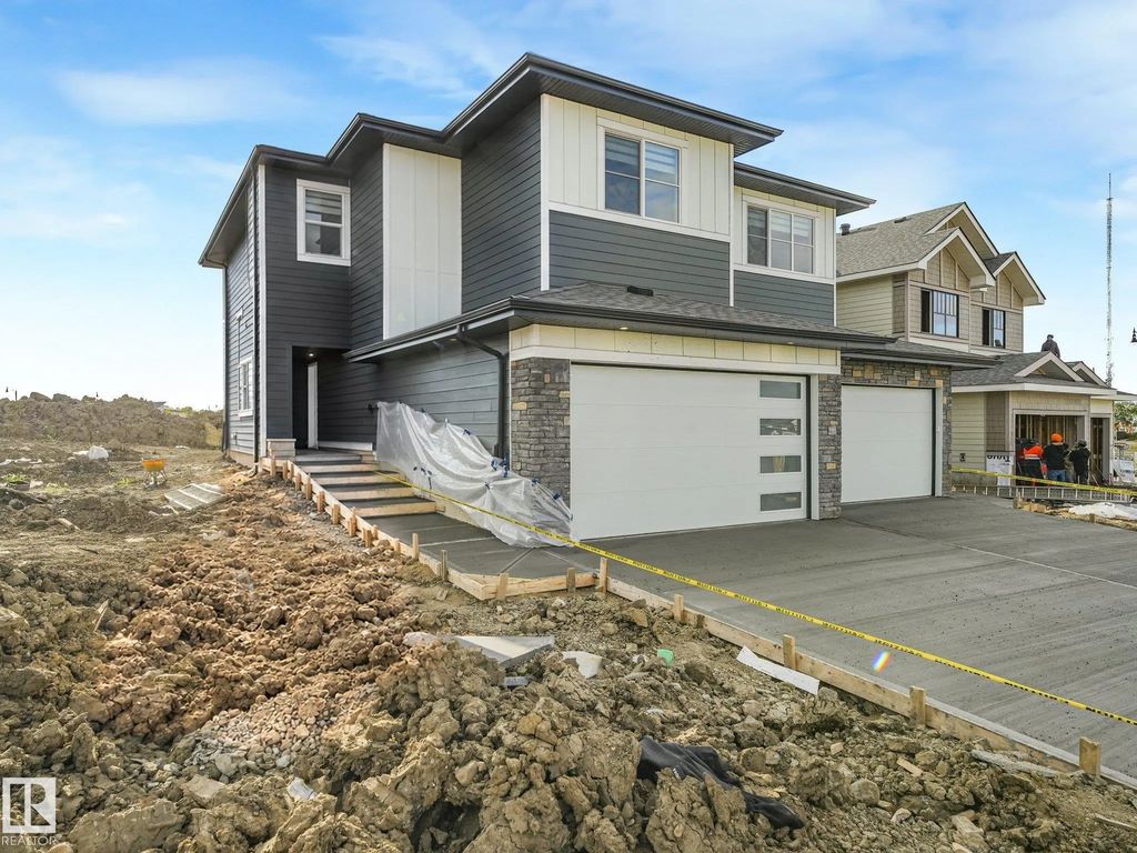 102 Ravenshire Wynd, Sherwood Park