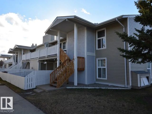 10 2703 79 Street Nw, Edmonton