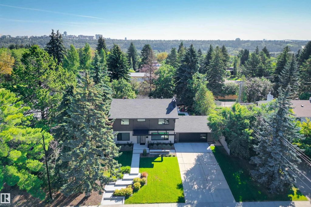 7727 139 Street, Edmonton