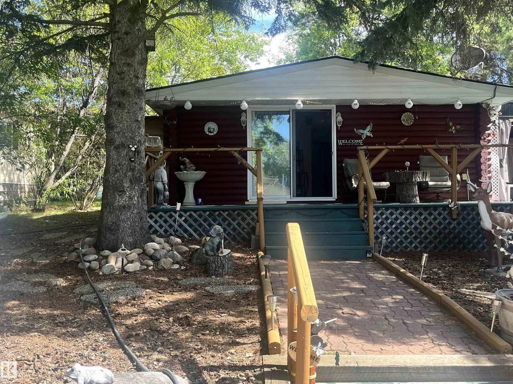 408 4, Rural Lac Ste. Anne County