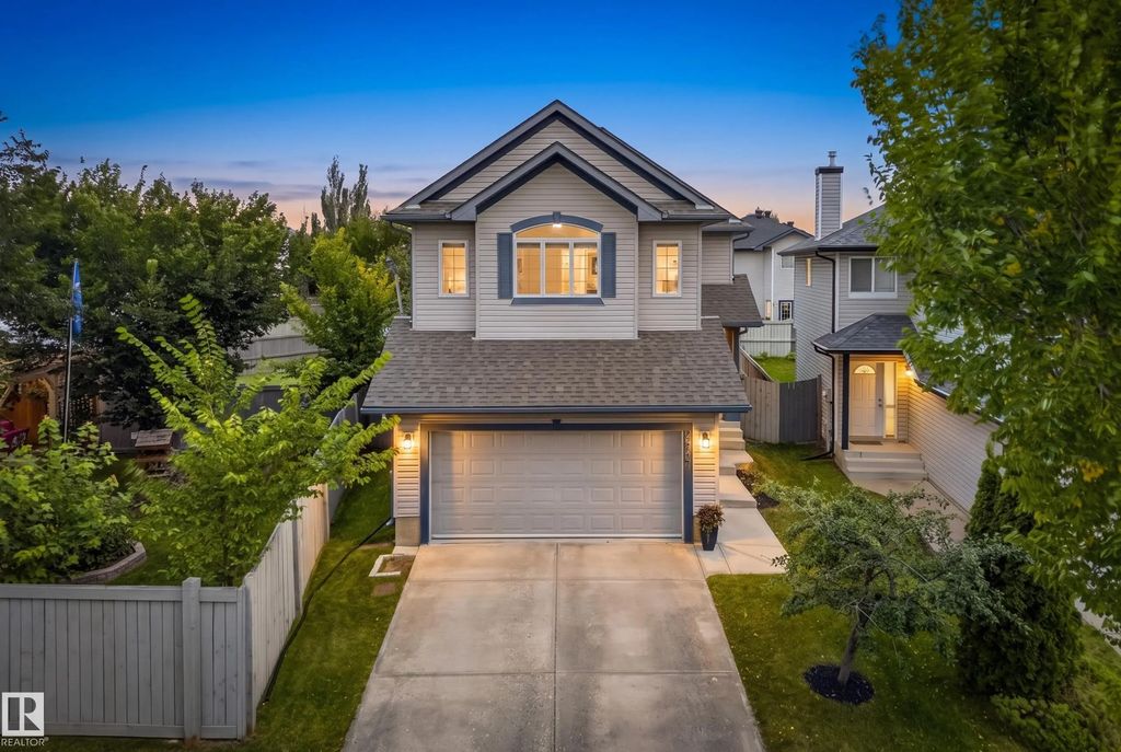 984 Rutherford Road, Edmonton