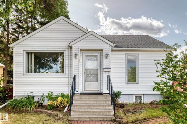 4523 52 Avenue, Leduc