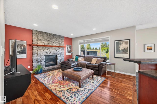 20628 92 Avenue Nw, Edmonton