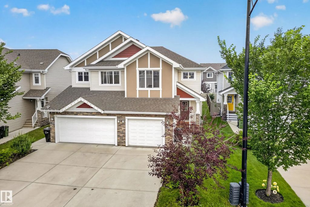 2730 Sparrow Place, Edmonton