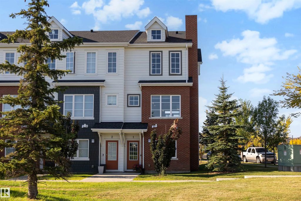 1 1636 Kerr Road, Edmonton