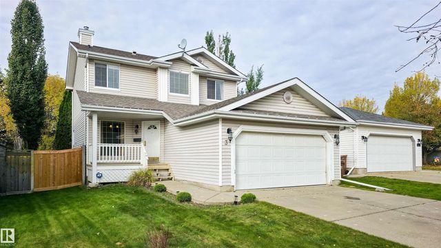 3 Hardcastle Place, St. Albert