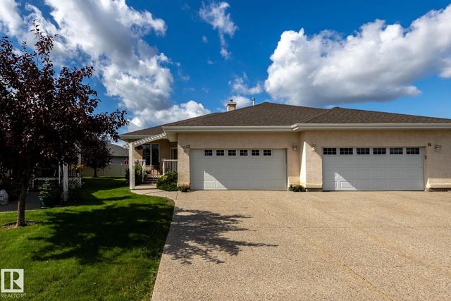 13 9 Deer Park Drive, Spruce Grove