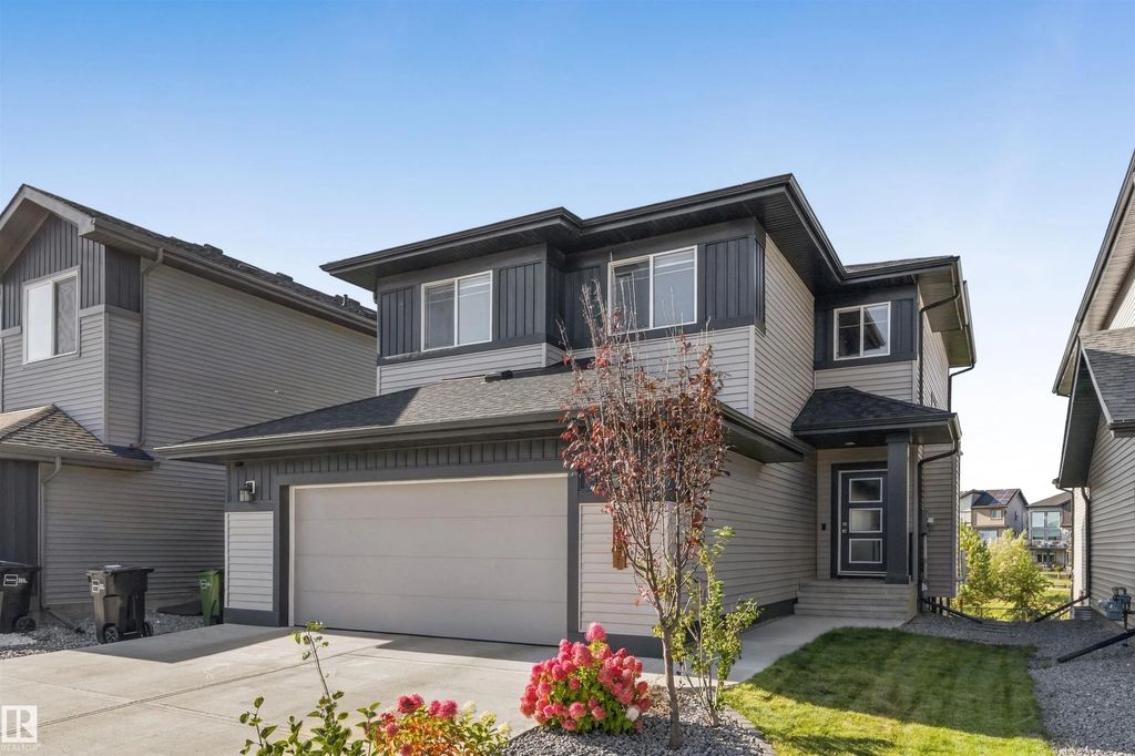2052 Cavanagh Drive, Edmonton