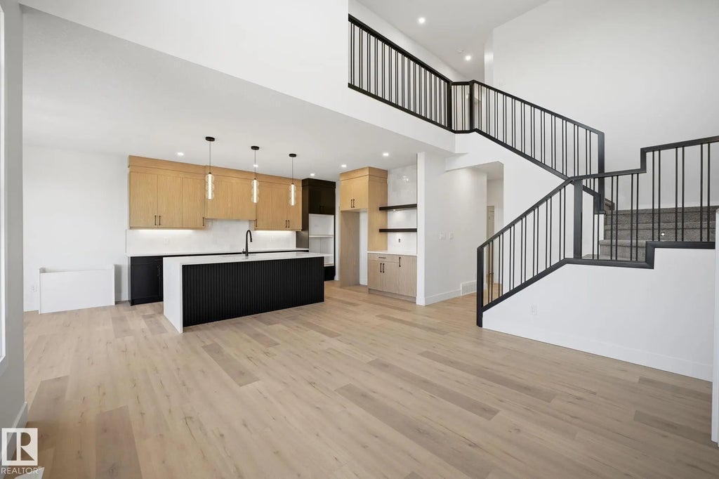 3317 Chickadee Drive, Edmonton