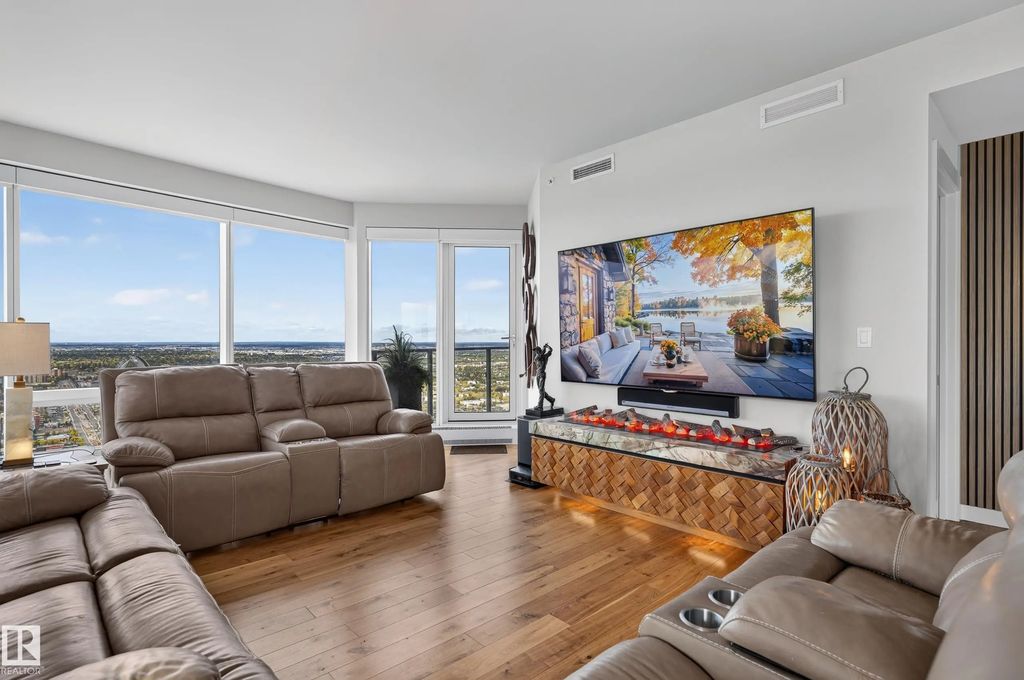 4206 10360 102 Street, Edmonton