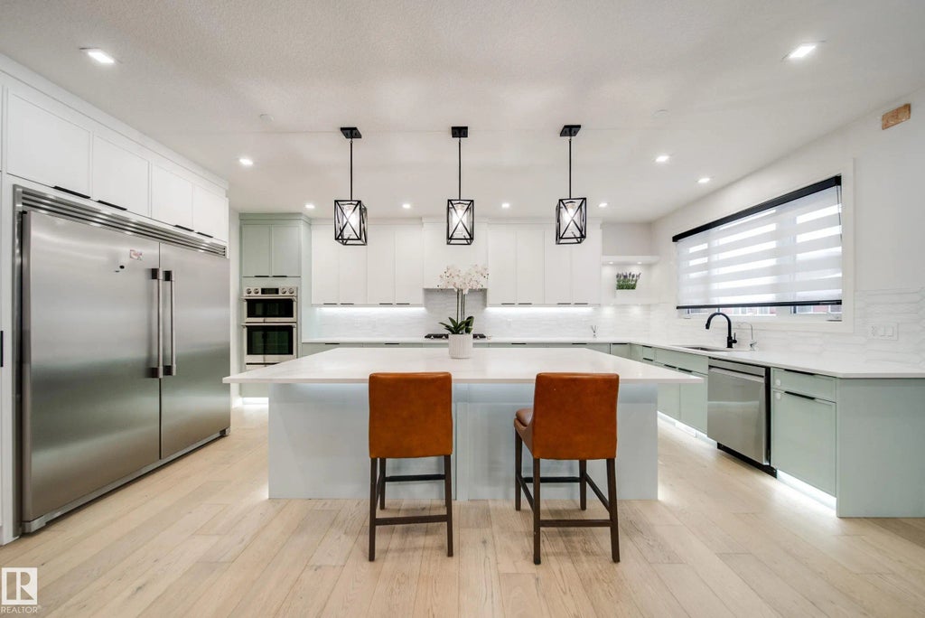 4416 Suzanna Crescent, Edmonton