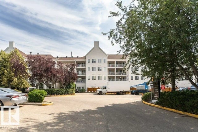 416 78 Mckenney Avenue, St. Albert