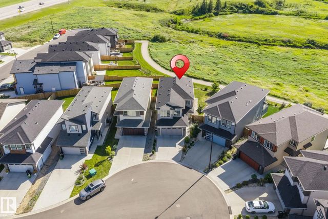 3613 Checknita Cove Sw, Edmonton