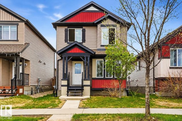 445 Watt Boulevard Sw, Edmonton