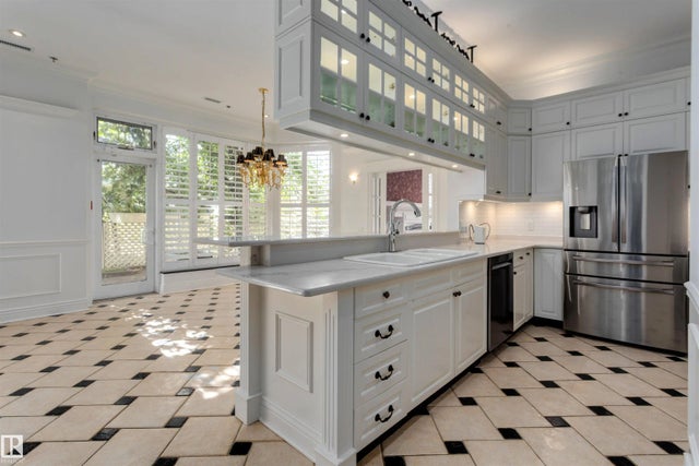 102 11826 100 Avenue Nw, Edmonton