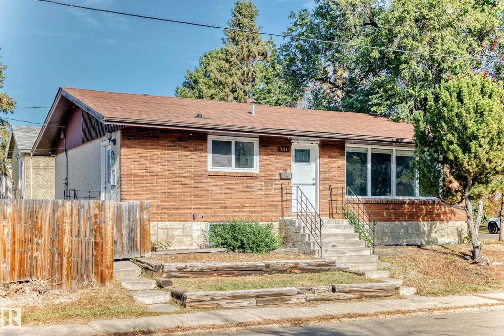 7104 129 Avenue, Edmonton