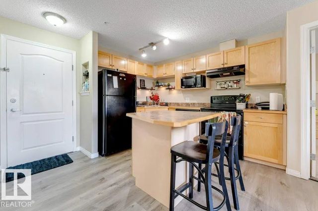 233 3425 19 Street Nw, Edmonton