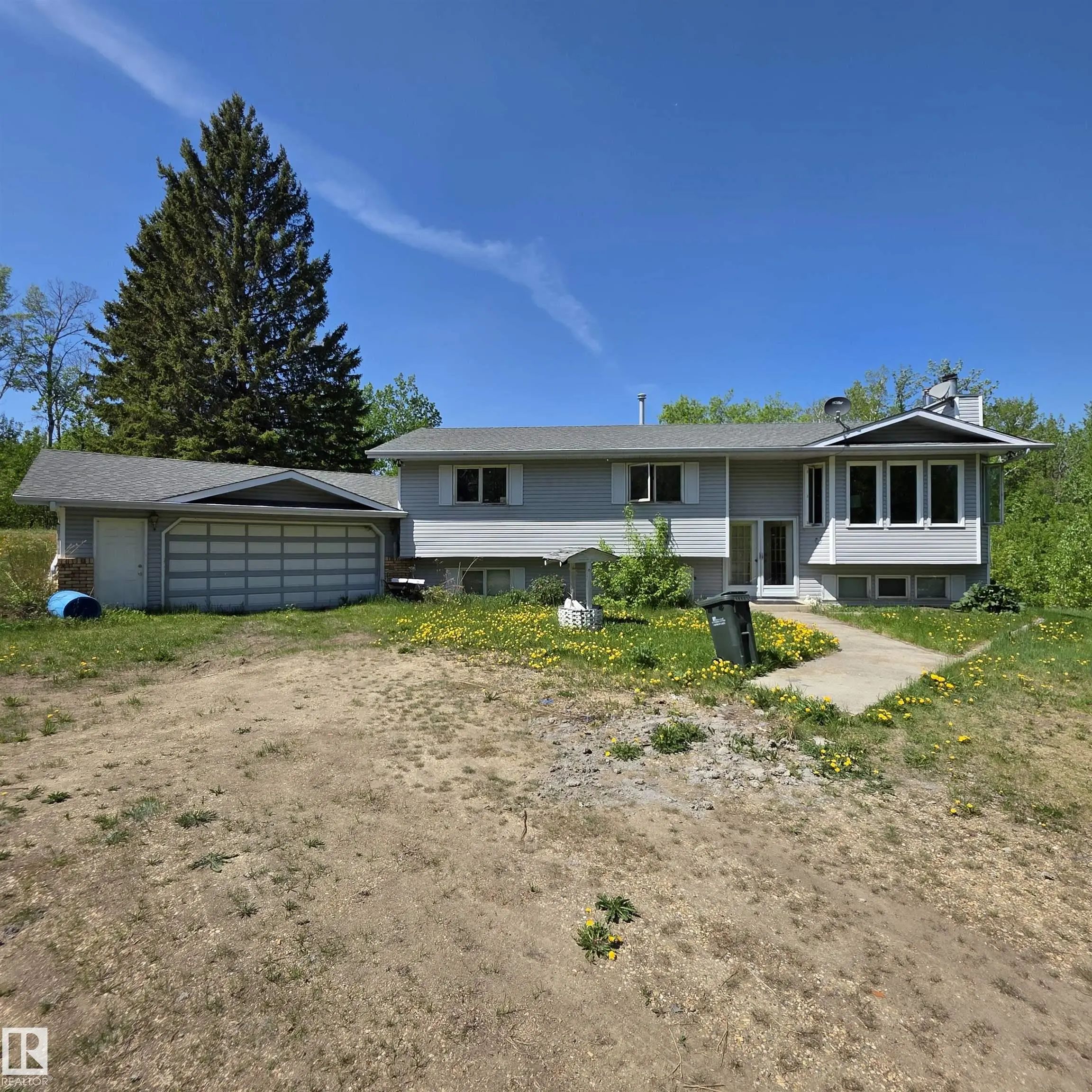 Photo for MLS®# E4490511 - home for sale at 133 52039 Range Road 213, Wye Knott Village, Rural Strathcona County AB