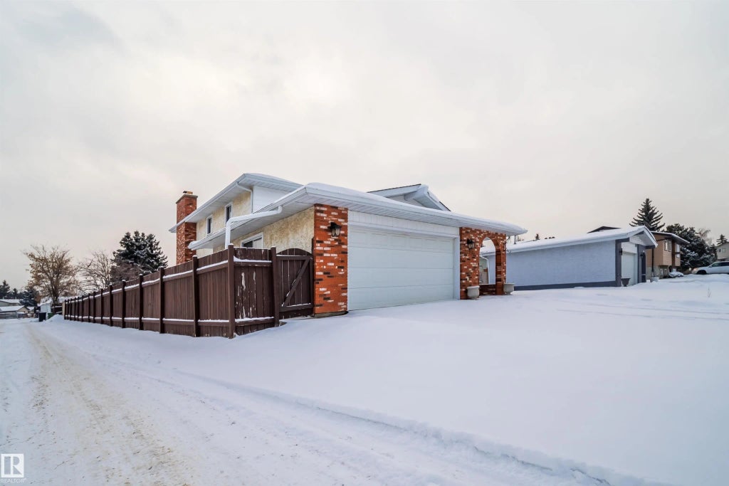 12203 158 Avenue, Edmonton