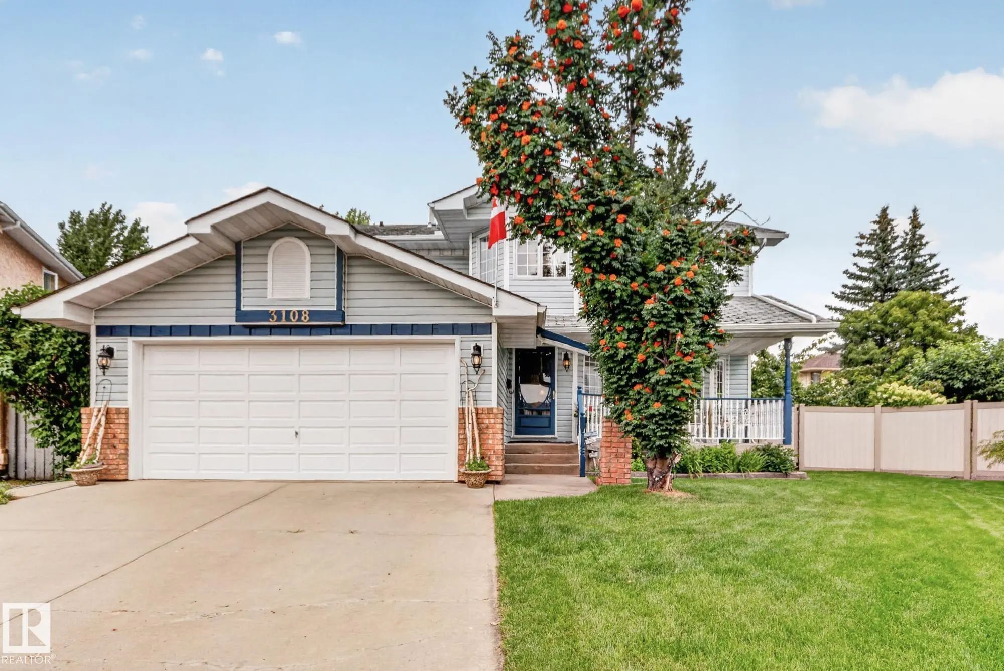 Photo for MLS®# E4511802 - home for sale at 3108 36b Avenue Northwest, Wild Rose, Edmonton AB
