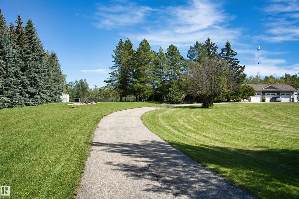 39 53504 Rge Road 274, Rural Parkland County