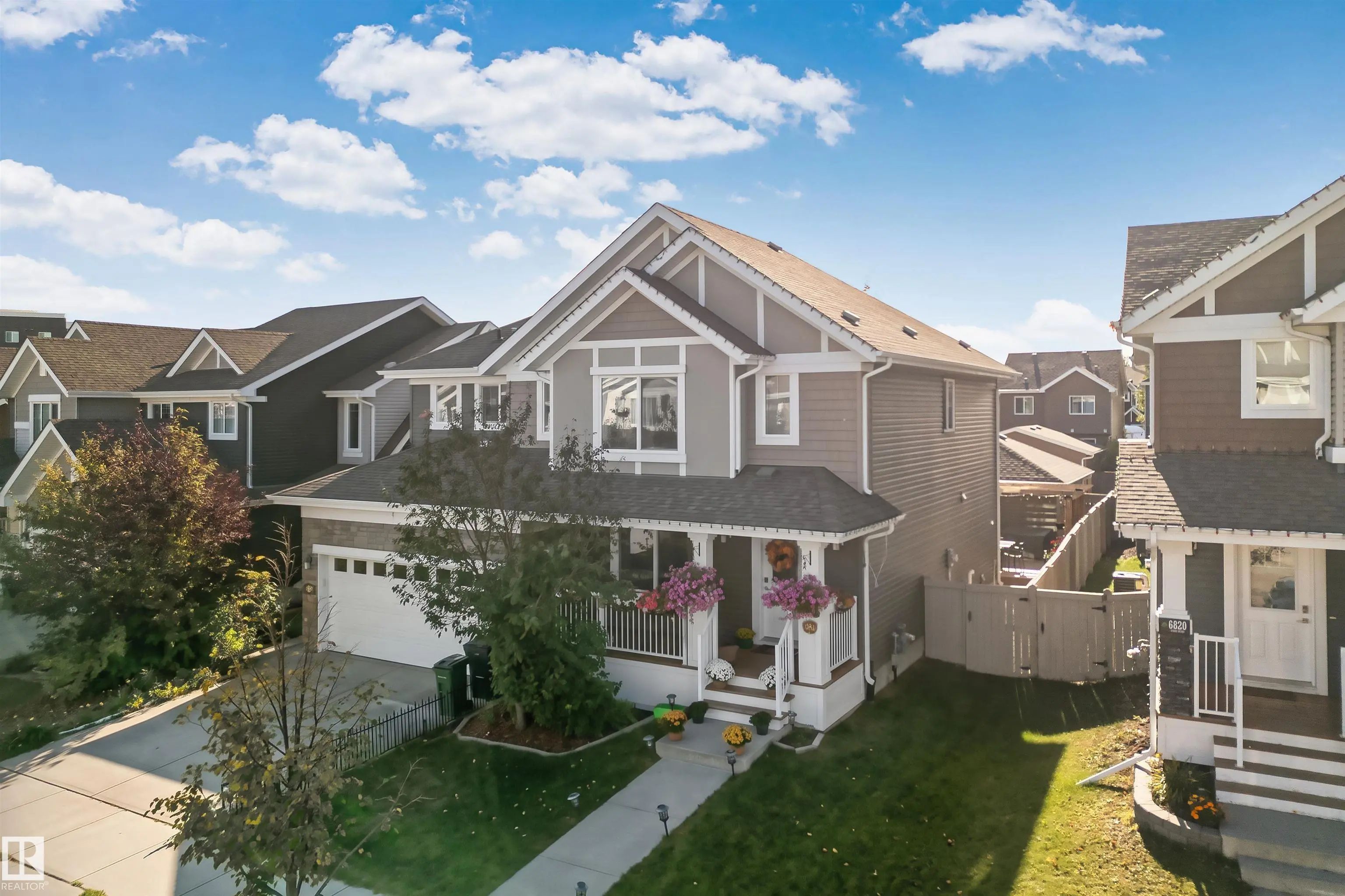 Home for Sale Located at 6818 Evans Wynd Northwest, Edmonton, AB