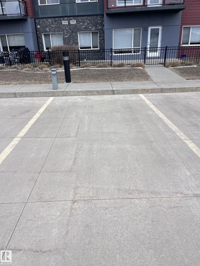 7508 Getty Gate Nw, Edmonton