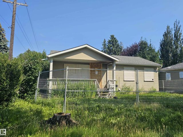 9115 76 St Nw, Edmonton