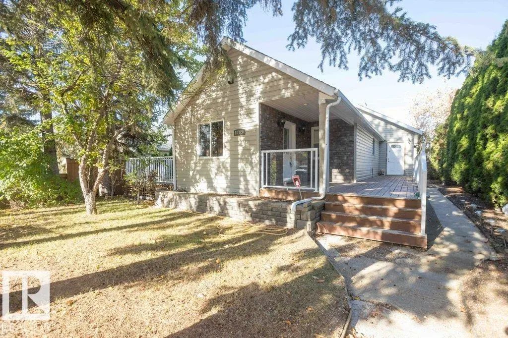 10120 104 Street, Westlock