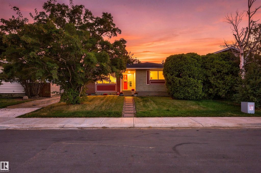 12 Hughes Road, Edmonton