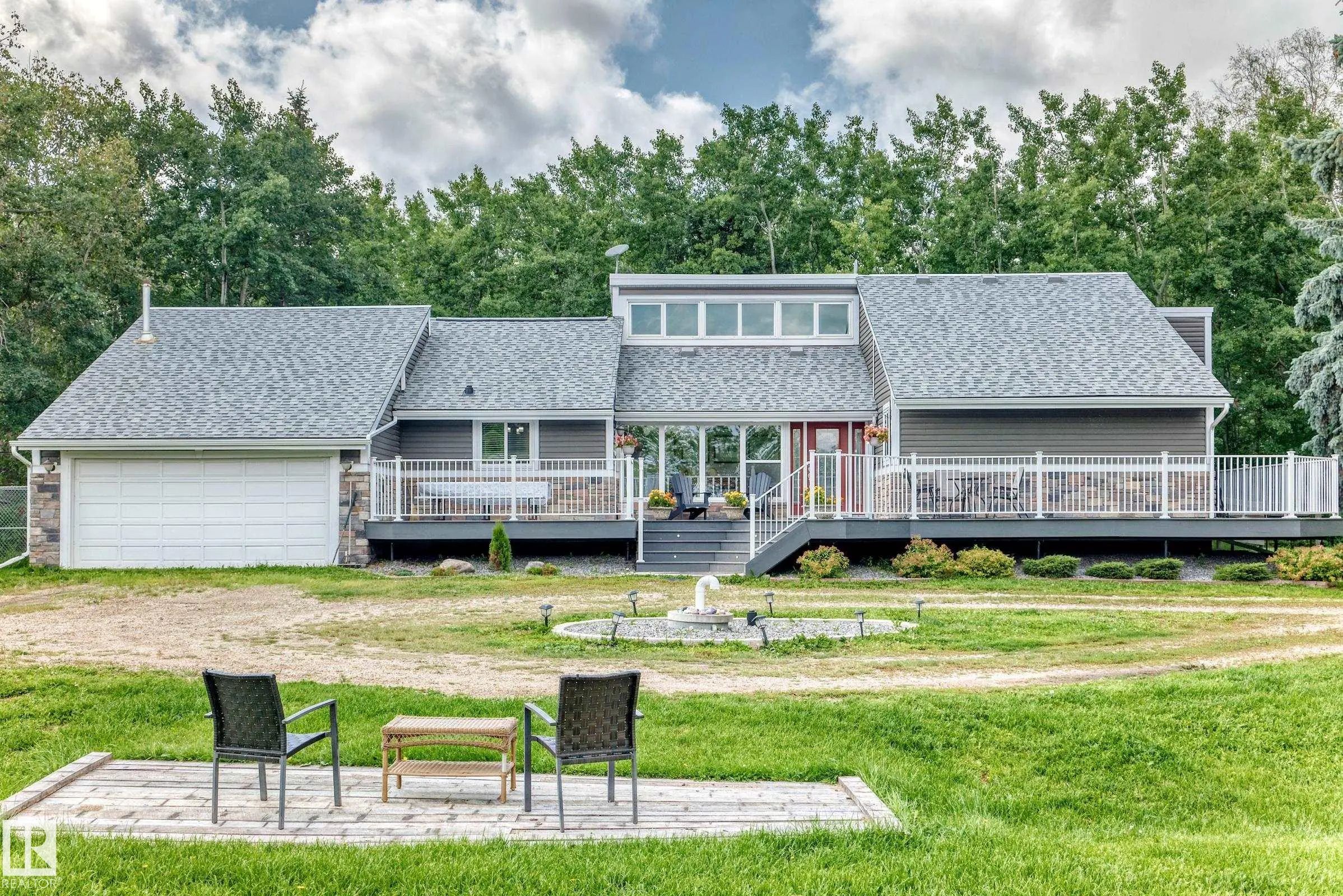 Photo for MLS®# E4503566 - home for sale at 1 53250 Rge Road 215, Woodland Park (Strathcona), Rural Strathcona County AB