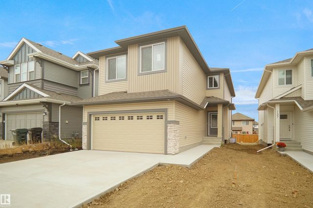 17807 7 Street Ne, Edmonton