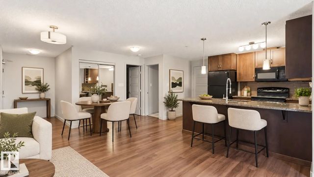 Photo for MLS®# E4502149 - home for sale at 361 7805 71 Street Northwest, King Edward Park, Edmonton AB