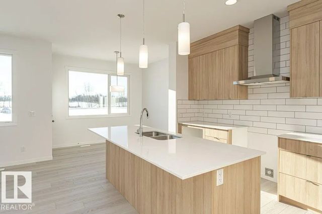 2312 160 Street Sw, Edmonton