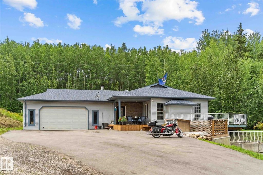 54426 Rge Road 15, Rural Lac Ste. Anne County