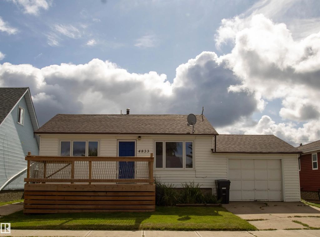 4833 48 Ave, St. Paul Town
