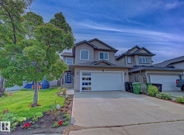13 Almond Bay, Fort Saskatchewan