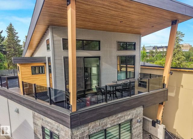 11247 71 Avenue Nw, Edmonton