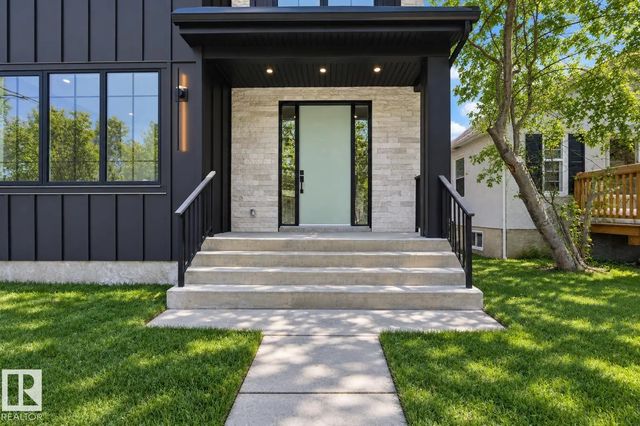 11121 51 Street Nw, Edmonton