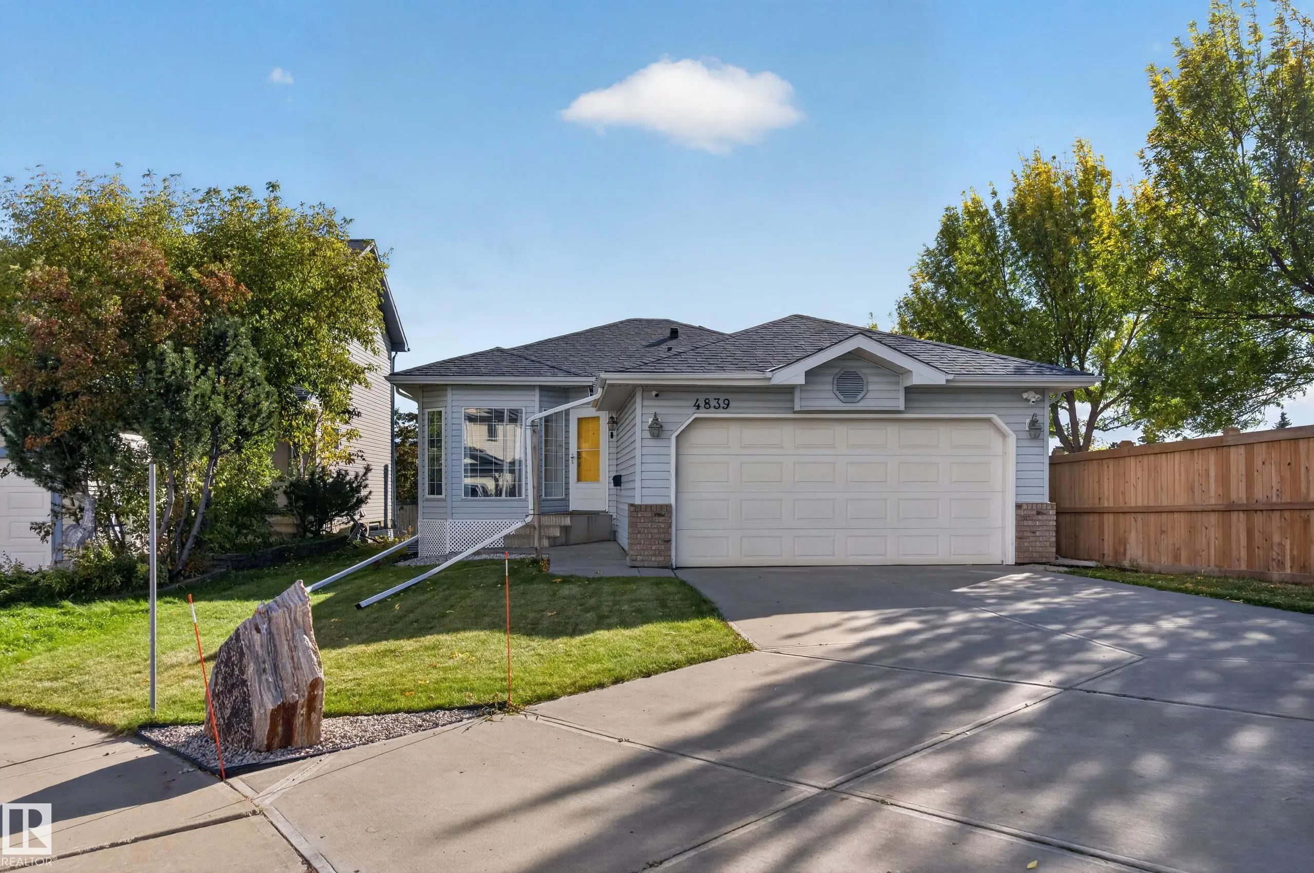 Photo of Listing #E4511442