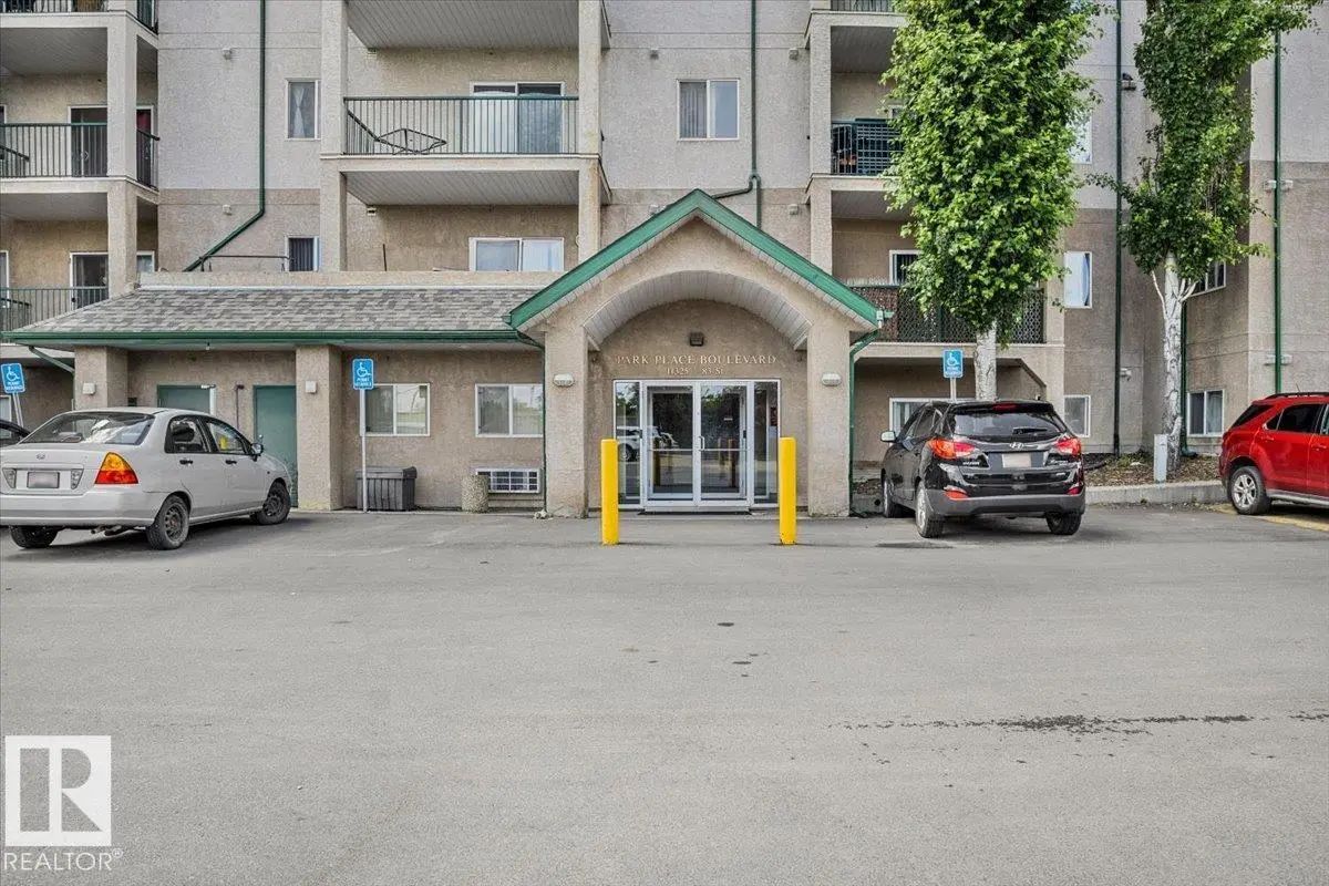 Photo for MLS®# E4500943 - home for sale at 130 11325 83 Street Northwest, Parkdale (Edmonton), Edmonton AB