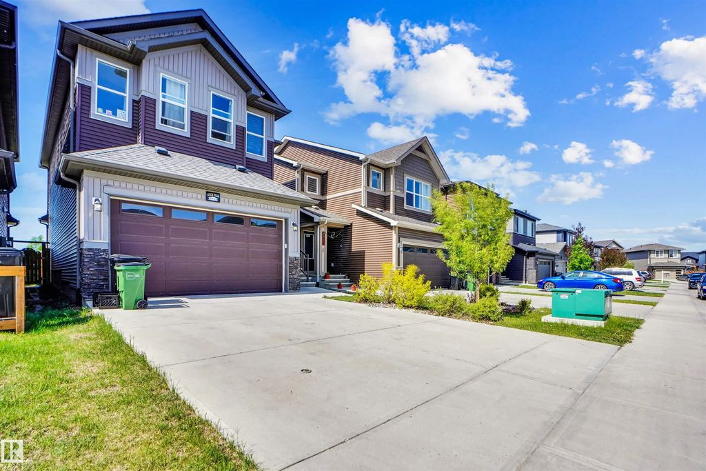 Creent Sign $659000 | Cavanagh Residential Attached for Sale at 2743 Collins ...