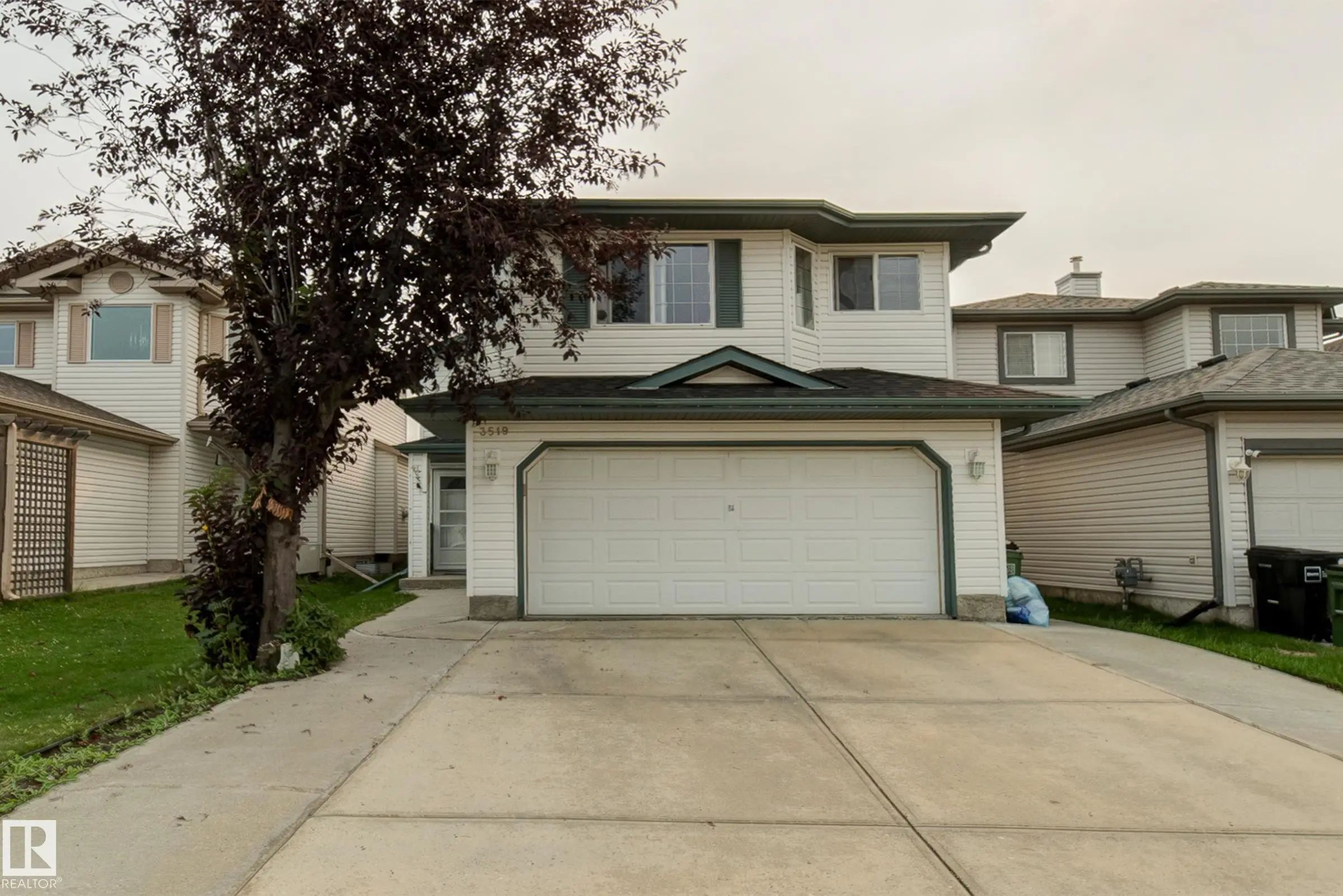 Photo for MLS®# E4507384 - home for sale at 3519 22 Street Northwest, Wild Rose, Edmonton AB