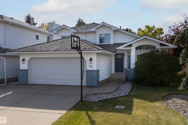 65 Nottingham Boulevard, Sherwood Park