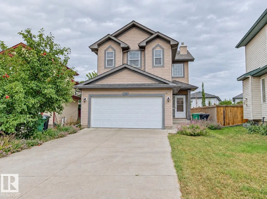 237 Westwood Lane, Fort Saskatchewan