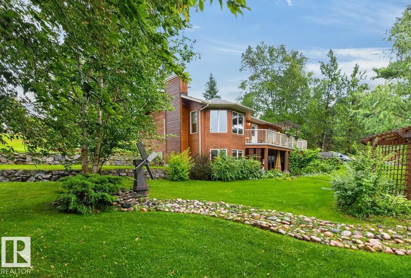 Rural Parkland County Home for Sale: Rural Listing in Whitewood Sands