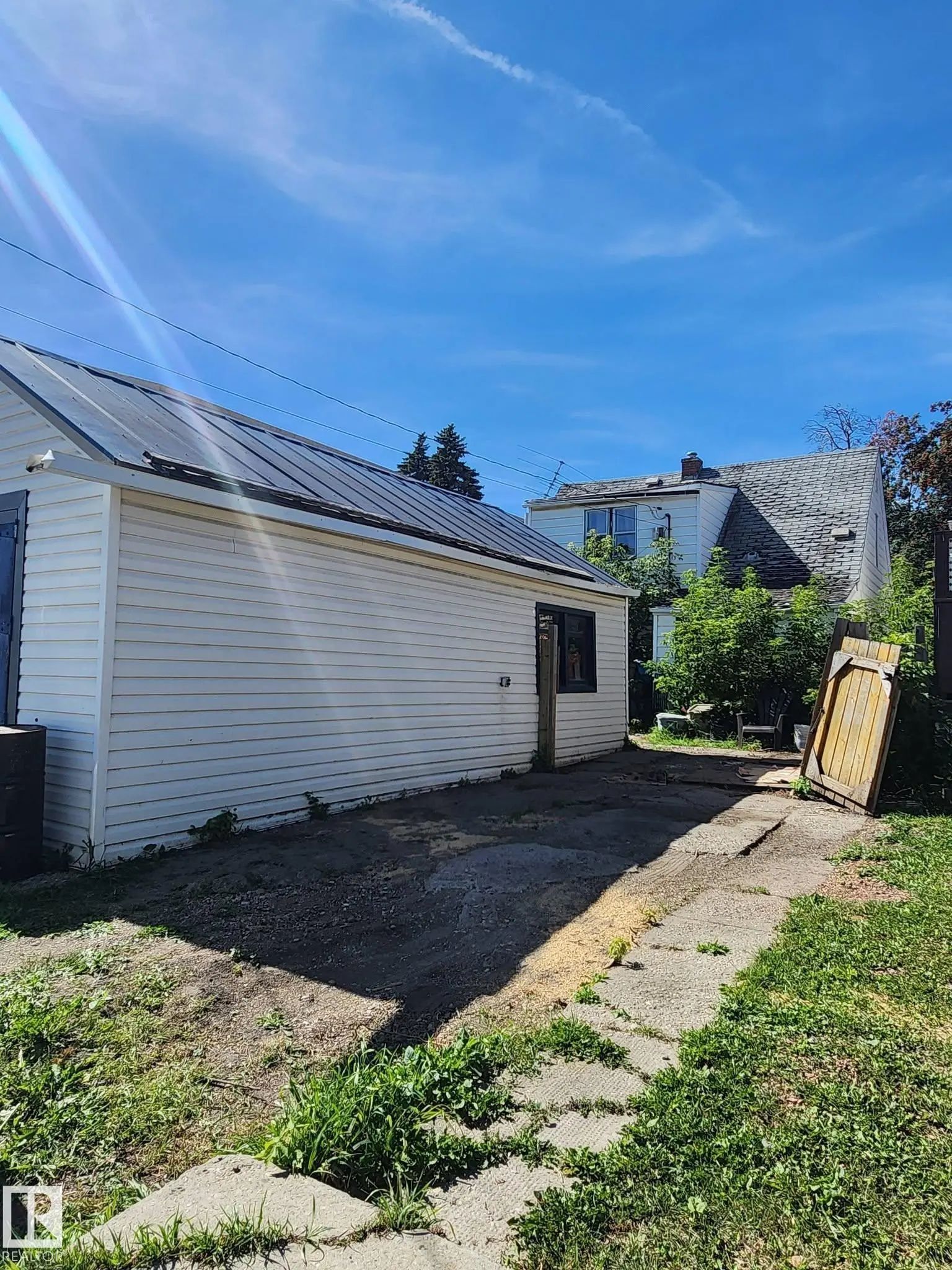 Edmonton Home for Sale: Single Family Listing in Eastwood