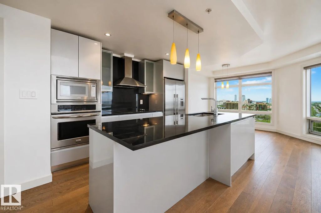 1704 10388 105 Street Nw, Edmonton