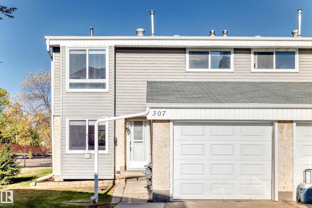 307 Grandin Village, St. Albert