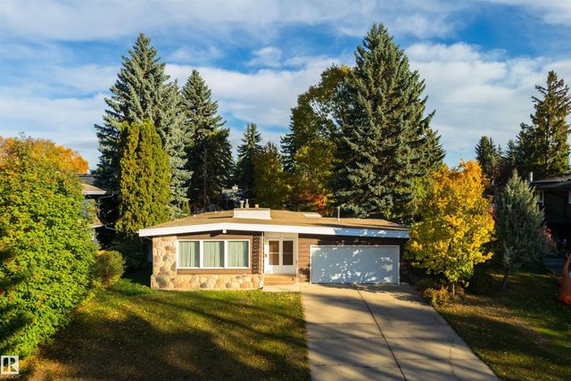24 Valleyview Crescent Nw, Edmonton